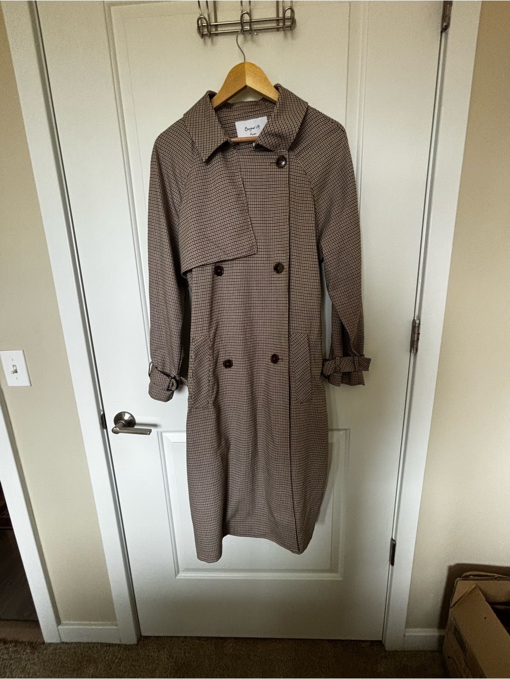 Double-Breasted Brown Houndstooth Trench Coat